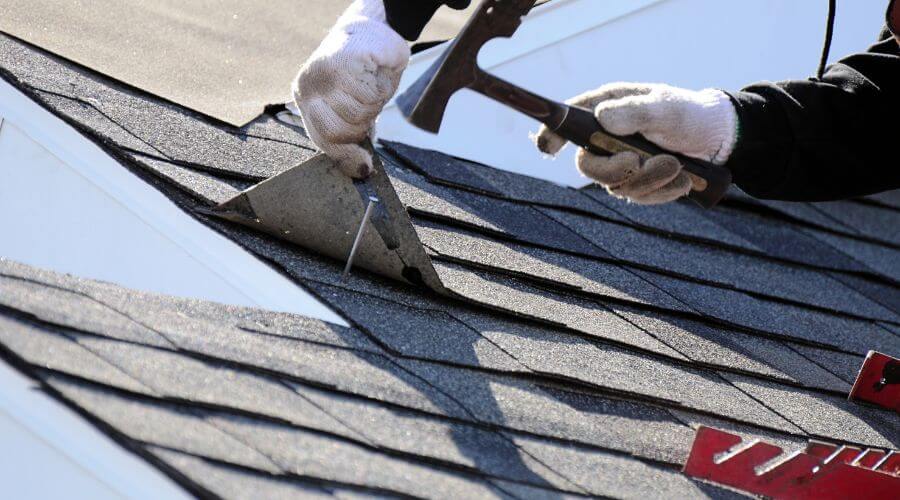 Professional New roof installation in Riverdale, MI